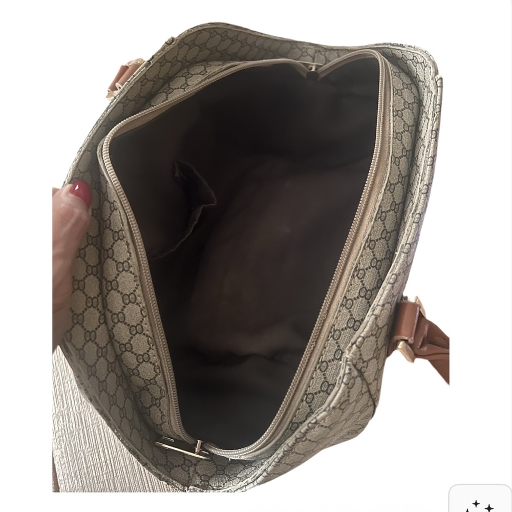 Elegant Beige and Brown Satchel - Picture 4 of 4